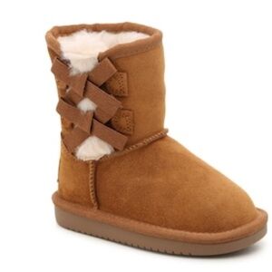 Koolaburra UGG Victoria Toddler Bow Short Boot Sz 7